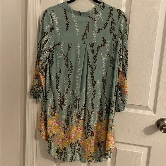 Honeyme Floral V-Neck Blouse - Green and Yellow - Picture 3 of 3
